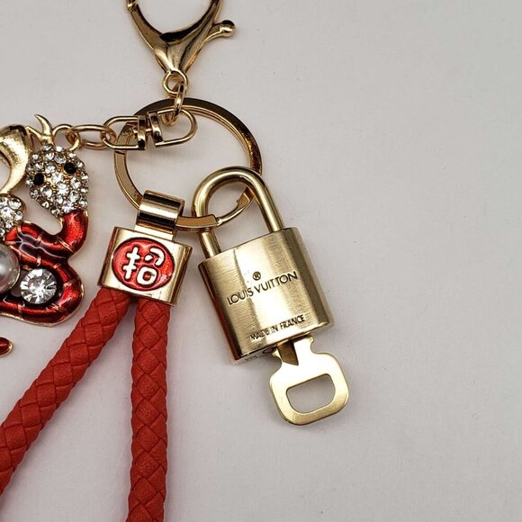 Authentic Louis Vuitton Lock & Key with unbranded Bagcharm, Keycharm, Keychain - Picture 6 of 6